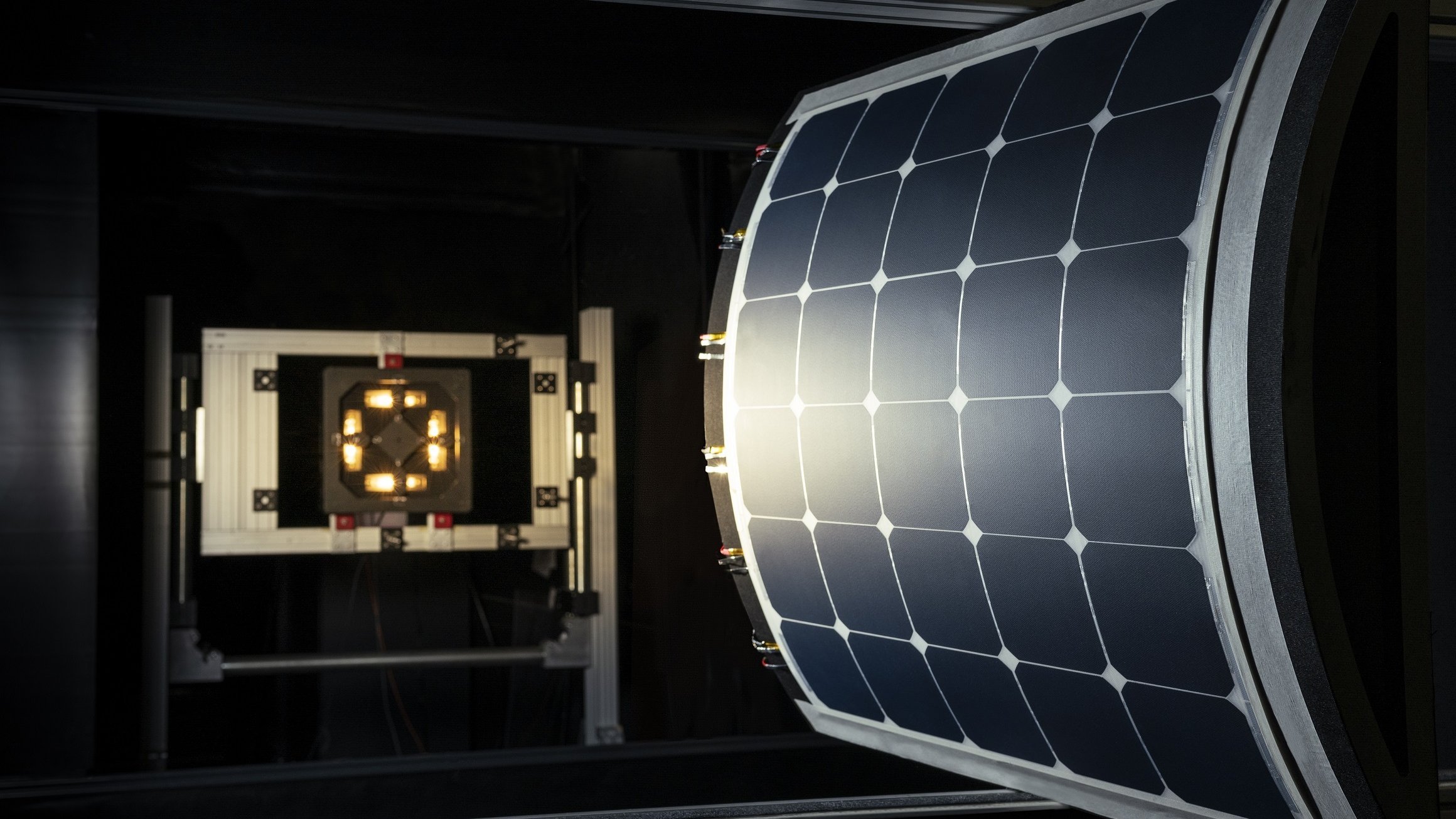 Curved Module testing with HighLIGHT SMT+ Lab